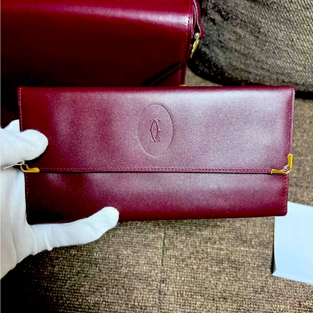 Pre Loved Cartier Wallet!